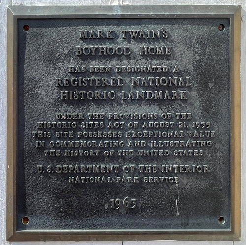 Plaque